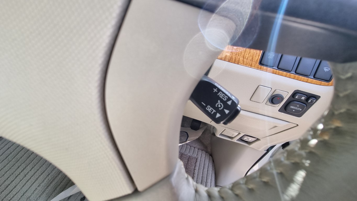 2009 TOYOTA ESTIMA G EDITION, 2.4, 7 SEATER 73k MILES