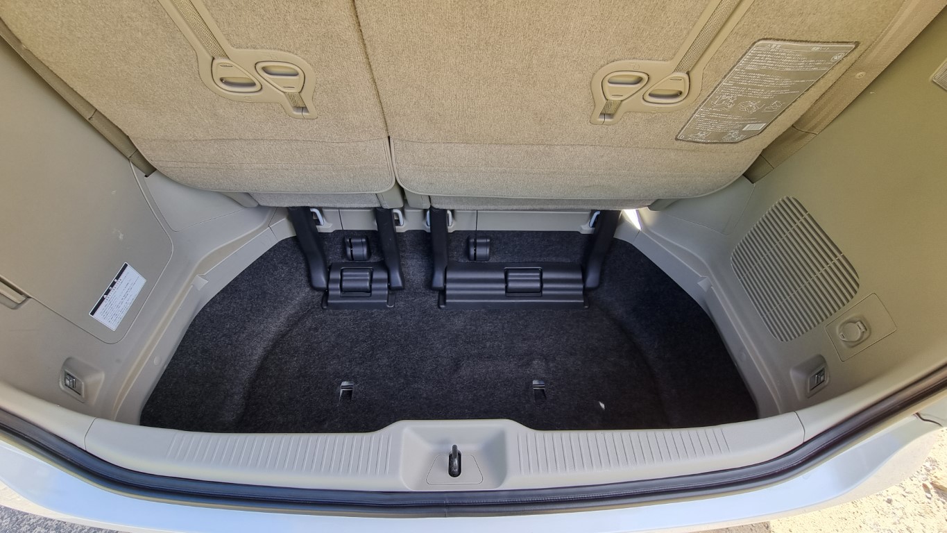 2009 TOYOTA ESTIMA G EDITION, 2.4, 7 SEATER 73k MILES