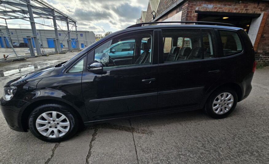 VOLKSWAGEN TOURAN S 1.6 TDI 105 BLUE MOTION TECH 6 SPEED 2014 7 SEATER MPV